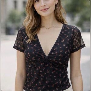 AEROPOSTALE MESH V-NECK CROP TOP |M|